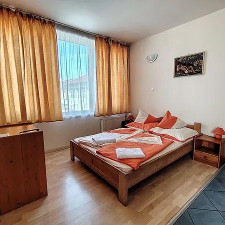 City Hotel Siofok 3*