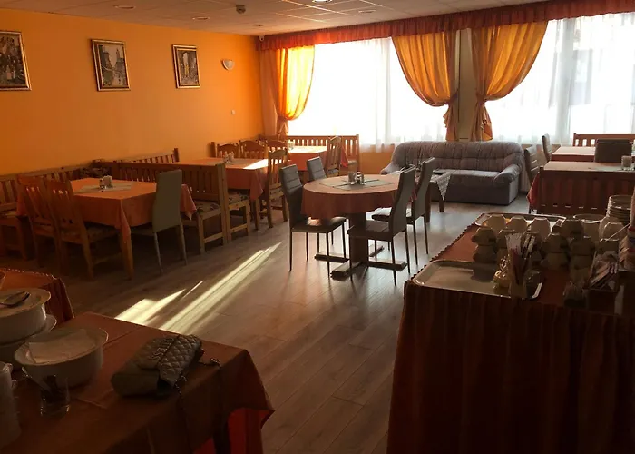 城市酒店 酒店 3*