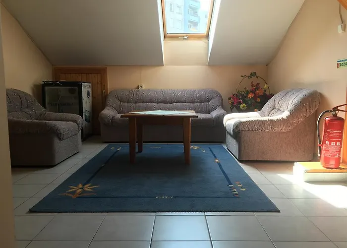 فندق City Hotel Siofok شيوفوك